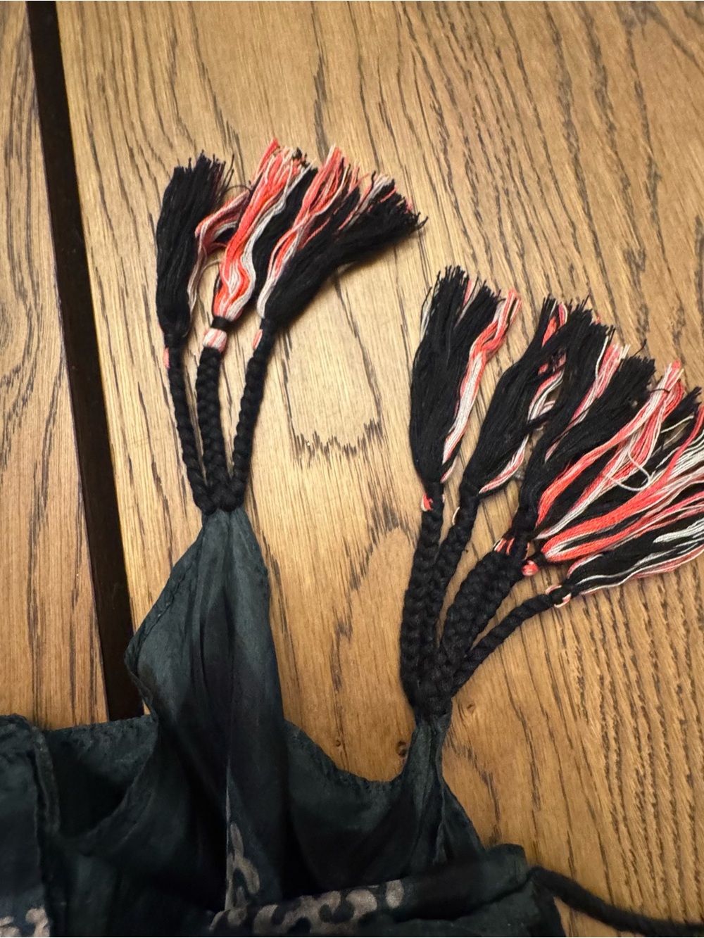 Johnny Was Black Floral Square Tasseled Scarf Border Silk Scarf 42 X 42 Tassels - Picture 7 of 7